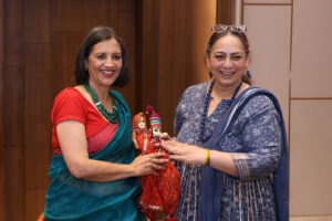 TWC-Lucknow-Shinjini-Kumar-Felicitation-300x200