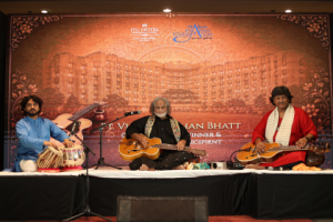 Pt-Visha-Mohan-Bhatt-Delhi-Perfmroance-3-300x200