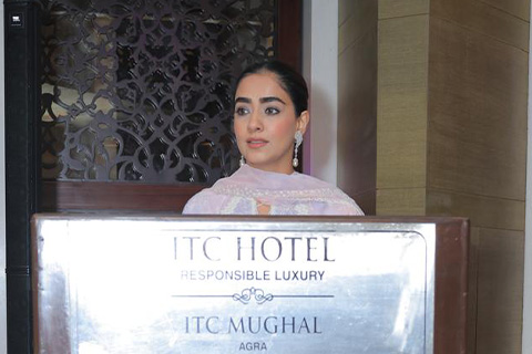 The-Write-Circle-Agra-with-Priyanka-Sharma-Kaintura-Welcome