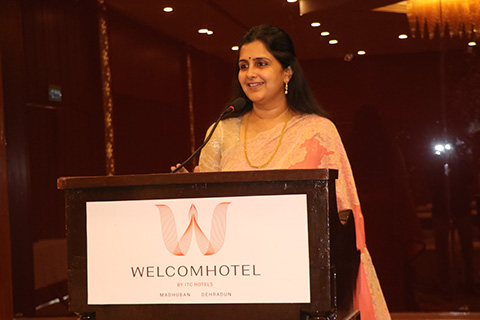 The-Write-Circle-Dehradun-with-Shalini-Modi-Welcome