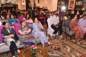The-Write-Circle-Jaipur-with-Arti-Dwarkadas-Audience